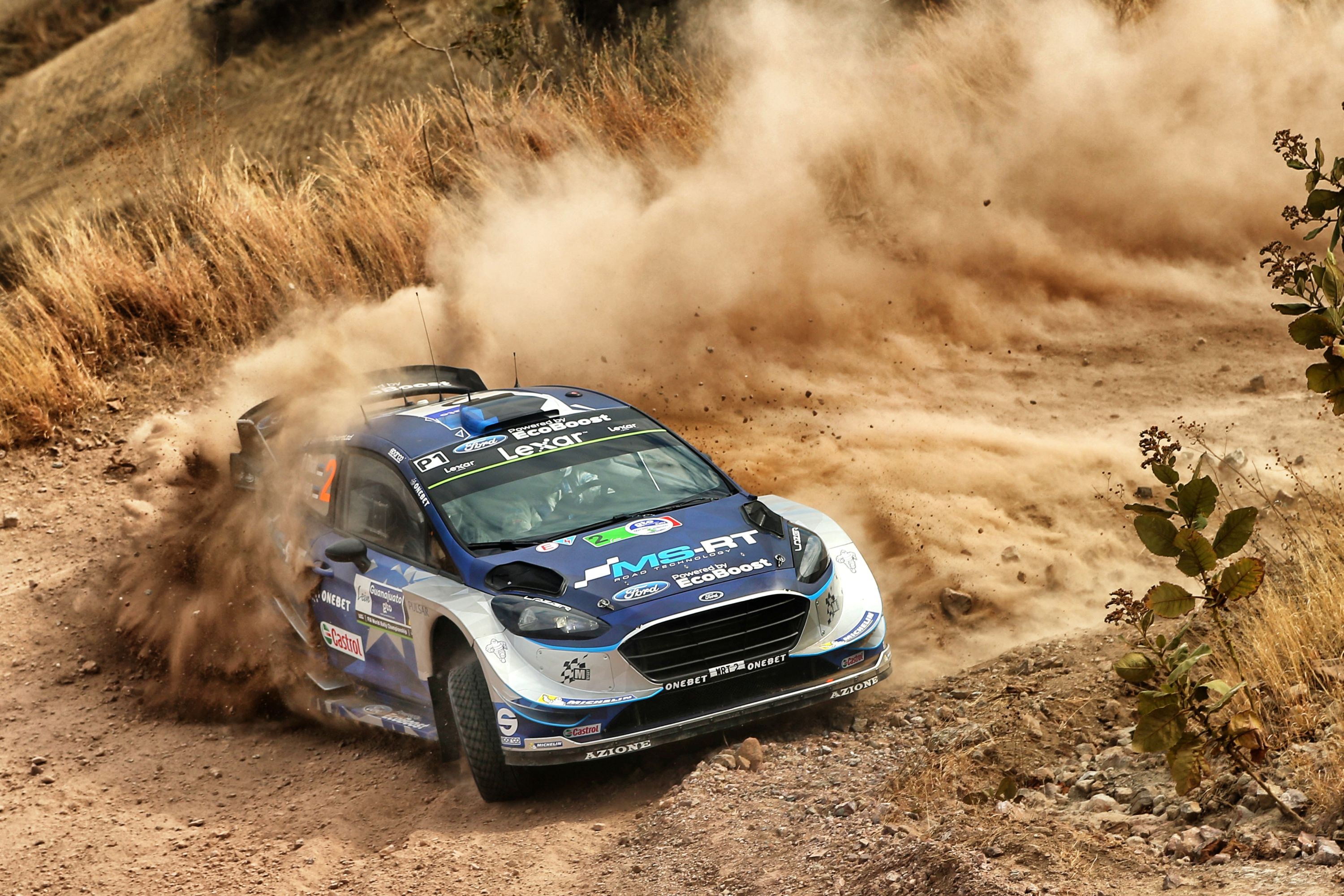 Ралли wrc. Ford Fiesta WRC 7. Раллийный гонщик. Авторалли гонщик.